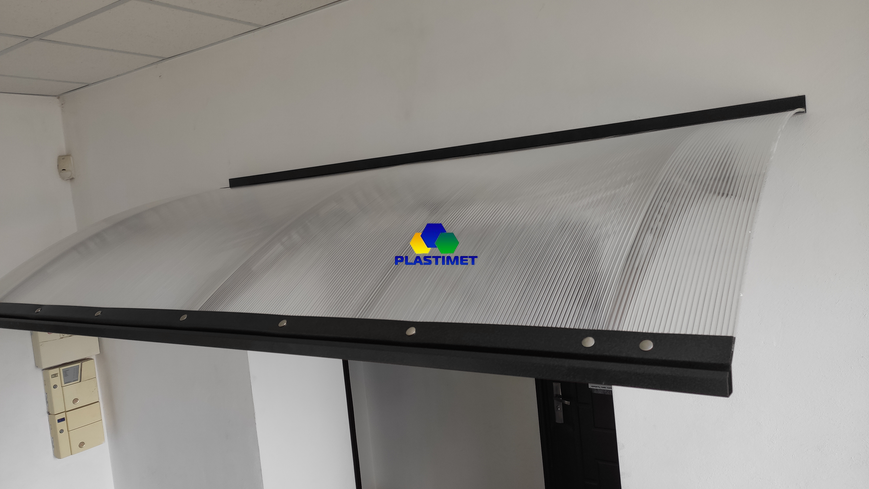 Дашок Plastimet 2.05x1.5 м Hi-tech, чорний, кронштейн сотовий 6 мм, прозорий DashOk-2.05x1.5-Hd-6-p фото
