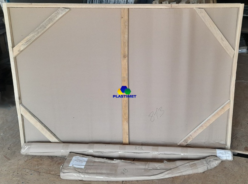 Дашок Plastimet 1.5x1 м Hi-tech, білий, моноліт 4 мм, бронза DashOk-1.5x1-Hw-4-b фото