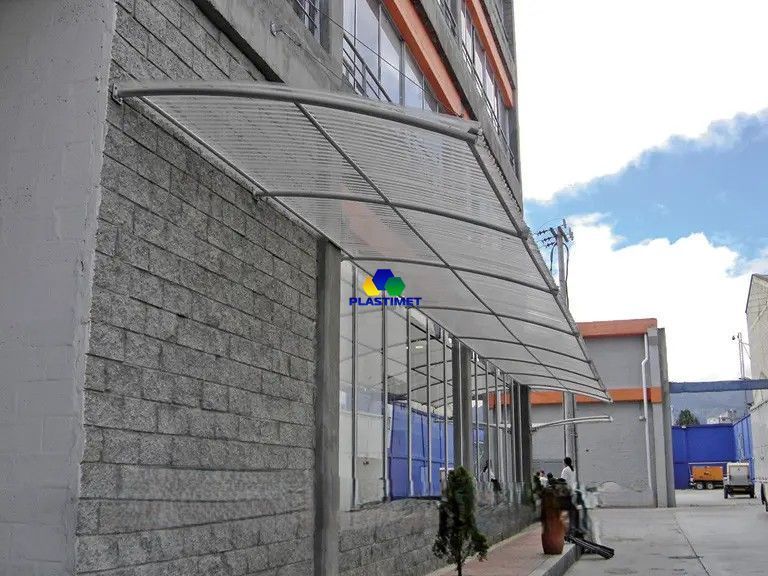 Профільний полікарбонат SUNTUF GR 76/16 UV2 0.8 мм колотий лід прозорий 1,06х6м suntuf-1.06x6-0.8-i фото